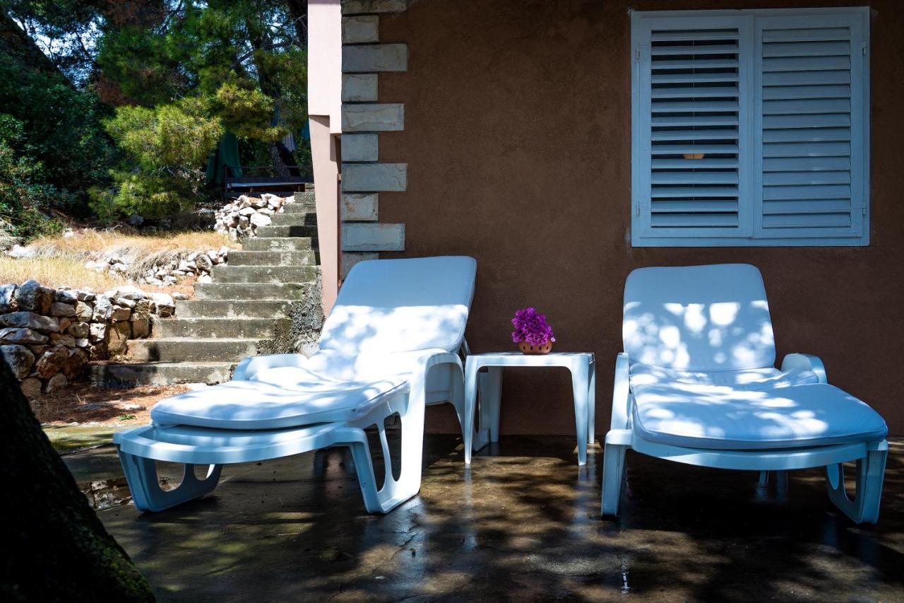 Apartman Ena By The Sea Prizba Exterior foto