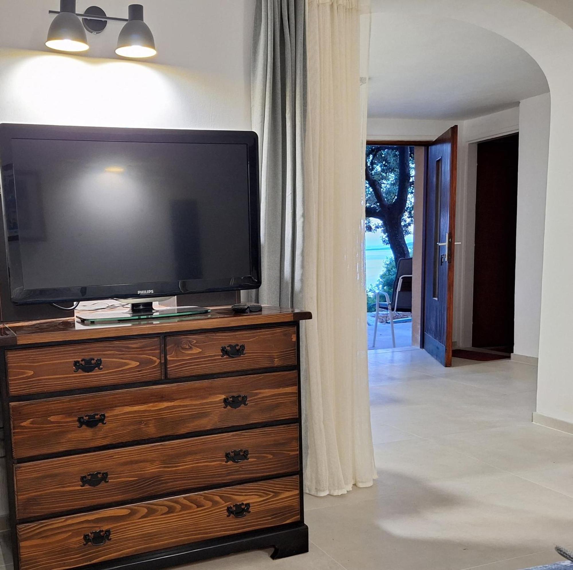 Apartman Ena By The Sea Prizba Zimmer foto